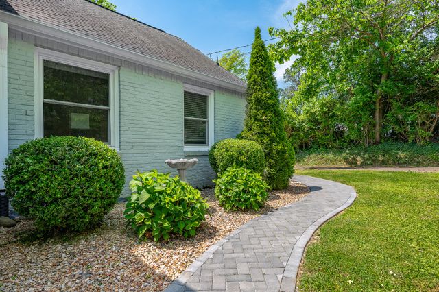 3103 Ironwood Dr, Nashville, TN 37214