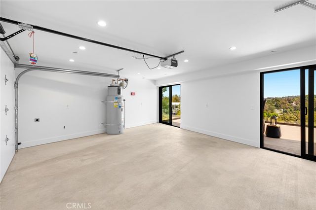 5134 Medina Road, Woodland Hills, CA 91364