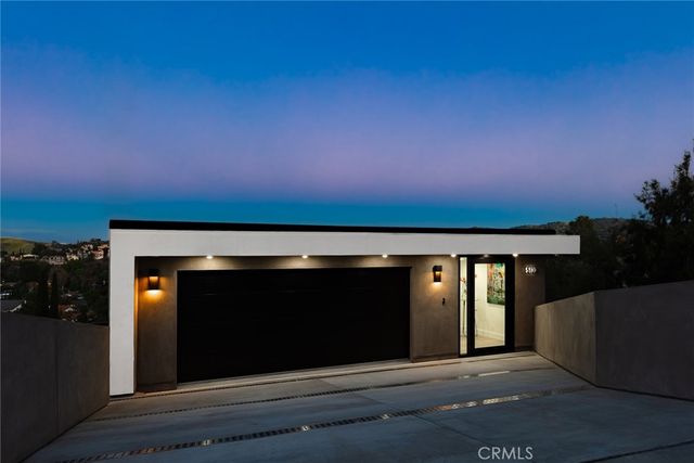 5134 Medina Road, Woodland Hills, CA 91364