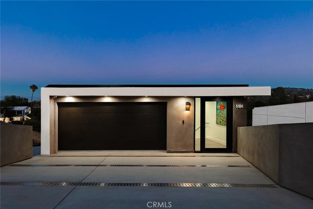 5134 Medina Road, Woodland Hills, CA 91364