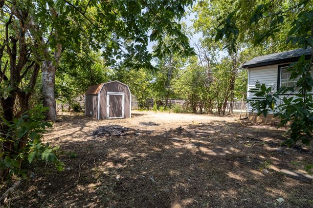 2716 Frazier Avenue, Fort Worth, TX 76110