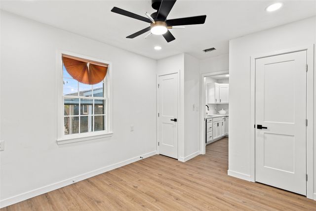 2716 Frazier Avenue, Fort Worth, TX 76110