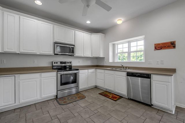 3769 Winthrop Drive, Lexington, KY 40514