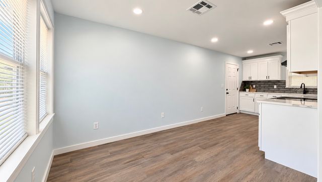 333 W 47th Place North, Tulsa, OK 74126