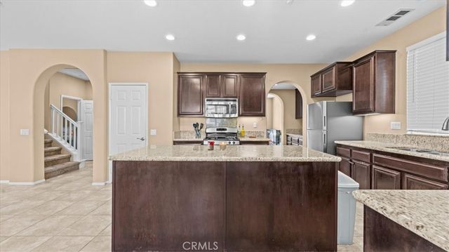 15876 Parkhouse Drive, Fontana, CA 92336