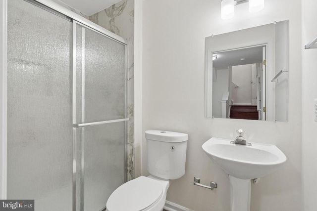 6350 RACETEC PL, Springfield, VA 22150