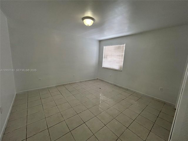 230 NW 51st Ave 230, Miami, FL 33126