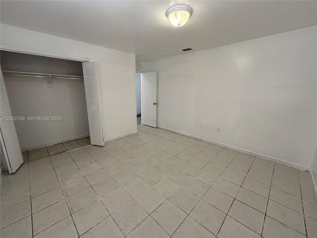 230 NW 51st Ave 230, Miami, FL 33126