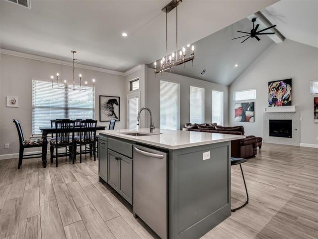 532 Dardanelle Pass, Edmond, OK 73025