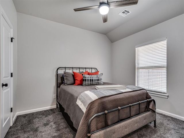 532 Dardanelle Pass, Edmond, OK 73025