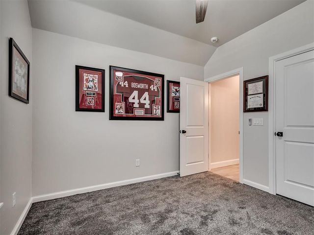 532 Dardanelle Pass, Edmond, OK 73025