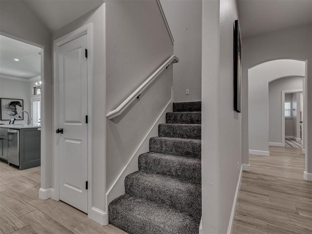 532 Dardanelle Pass, Edmond, OK 73025