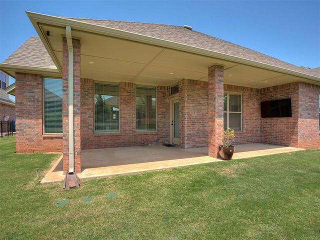 532 Dardanelle Pass, Edmond, OK 73025