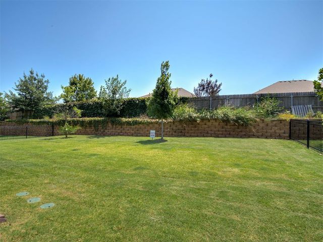 532 Dardanelle Pass, Edmond, OK 73025