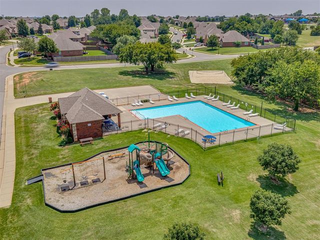 532 Dardanelle Pass, Edmond, OK 73025