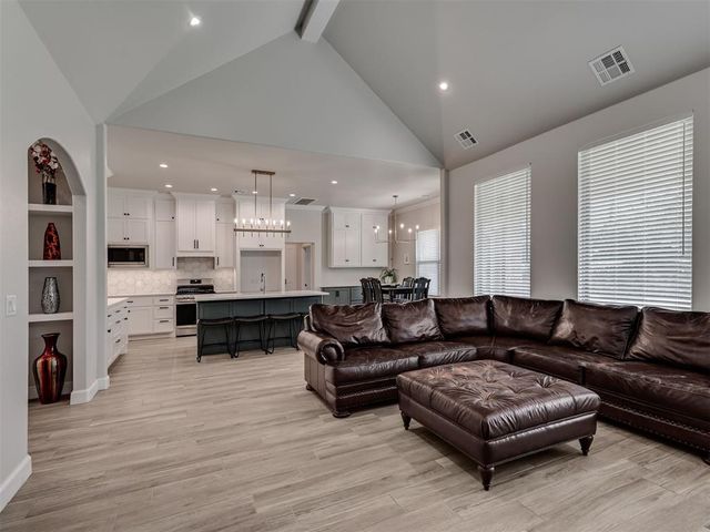 532 Dardanelle Pass, Edmond, OK 73025