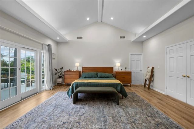 10206 Gothic, North Hills, CA 91343