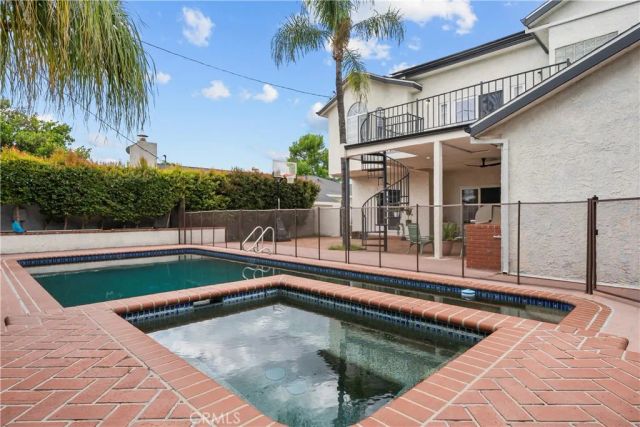 10206 Gothic, North Hills, CA 91343