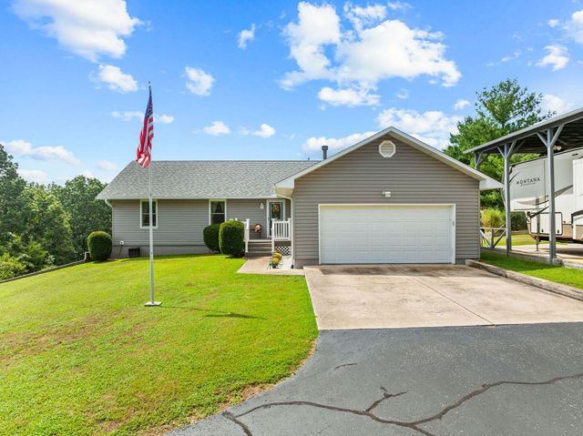 490 Fruit Farm Road, Hollister, MO 65672