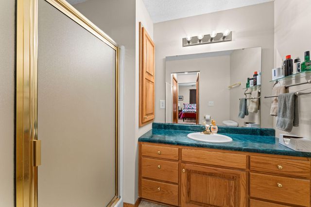 490 Fruit Farm Road, Hollister, MO 65672