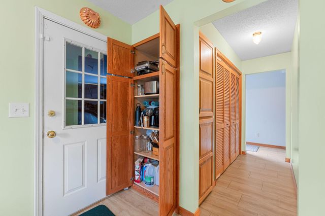 490 Fruit Farm Road, Hollister, MO 65672