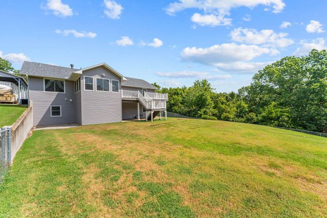 490 Fruit Farm Road, Hollister, MO 65672