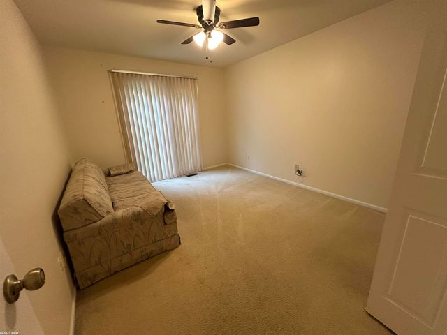 17765 E Kirkwood Drive, Clinton Twp, MI 48038