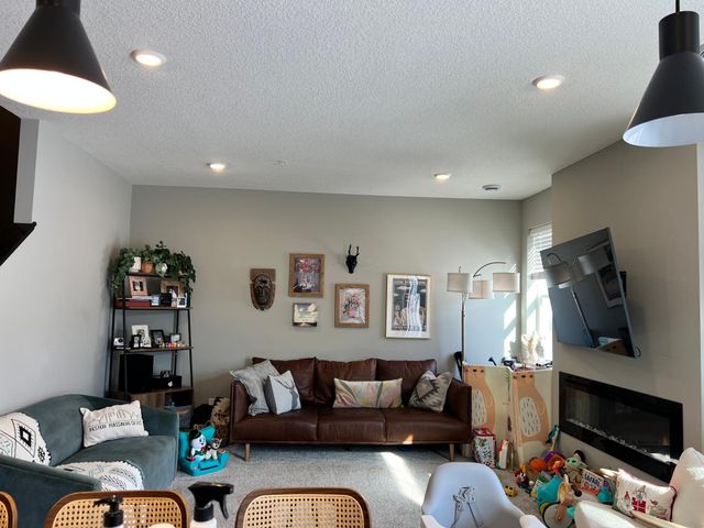 5021 Useppa Trail, Woodbury, MN 55129