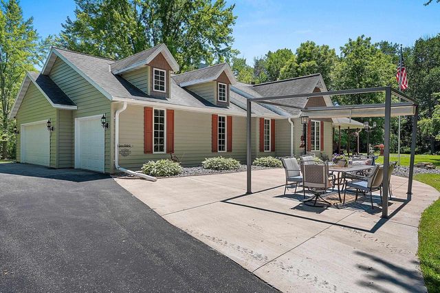 3272 LIBBY LANE, Green Bay, WI 54313