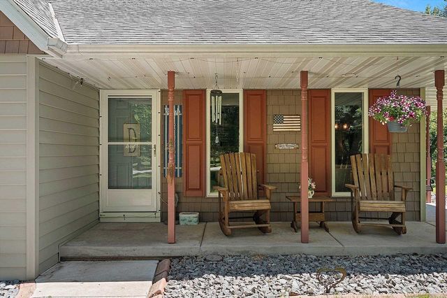 3272 LIBBY LANE, Green Bay, WI 54313