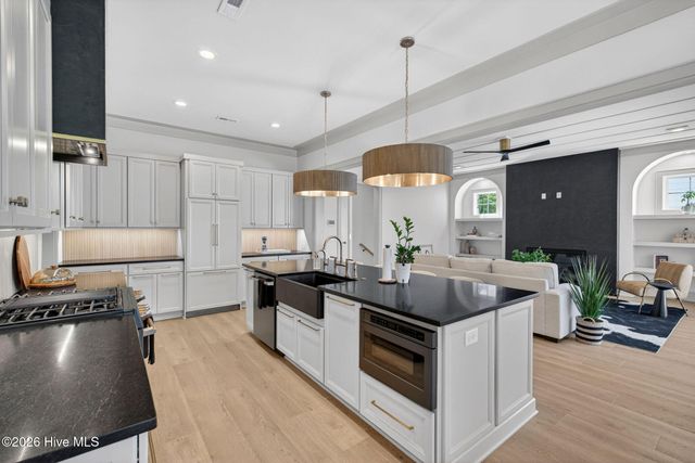 7245 Winding Marsh Court, Wilmington, NC 28411