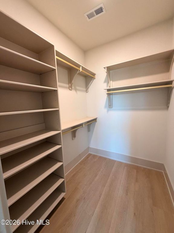 Image 13 of property listing at 7245 Winding Marsh Court, Wilmington, NC 28411