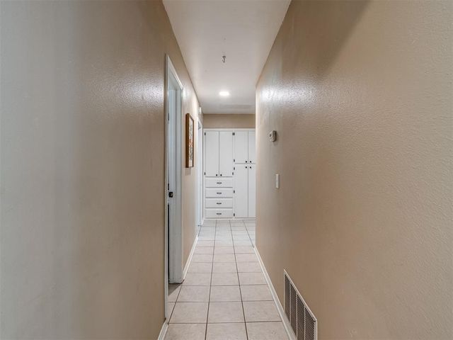 9008 Raven Avenue, Oklahoma City, OK 73132