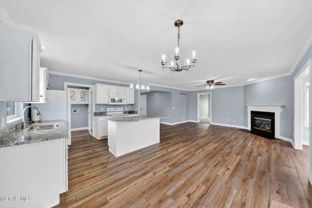 7392 Anchorage Drive, Maumee, OH 43537