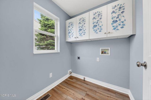 7392 Anchorage Drive, Maumee, OH 43537