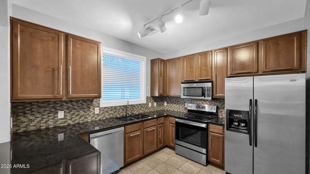 3856 E Gideon Way, Gilbert, AZ 85296
