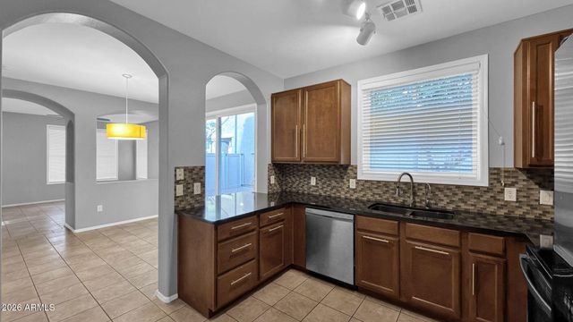3856 E Gideon Way, Gilbert, AZ 85296