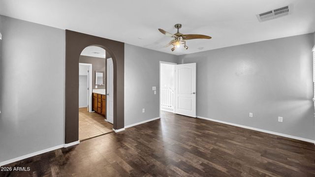 3856 E Gideon Way, Gilbert, AZ 85296