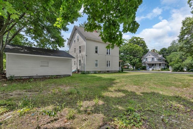 39 Hope St 1, Attleboro, MA 02730