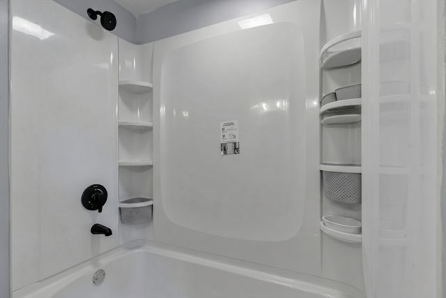 39 Hope St 1, Attleboro, MA 02730