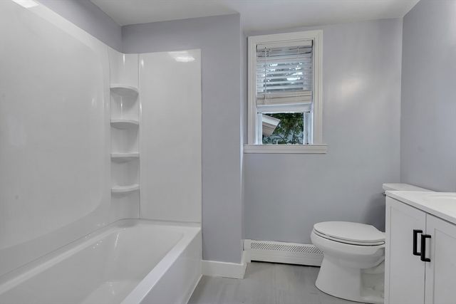 39 Hope St 1, Attleboro, MA 02730