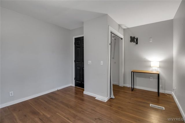 5048 Roseview Avenue, Hamburg, NY 14219