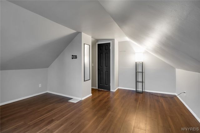 5048 Roseview Avenue, Hamburg, NY 14219