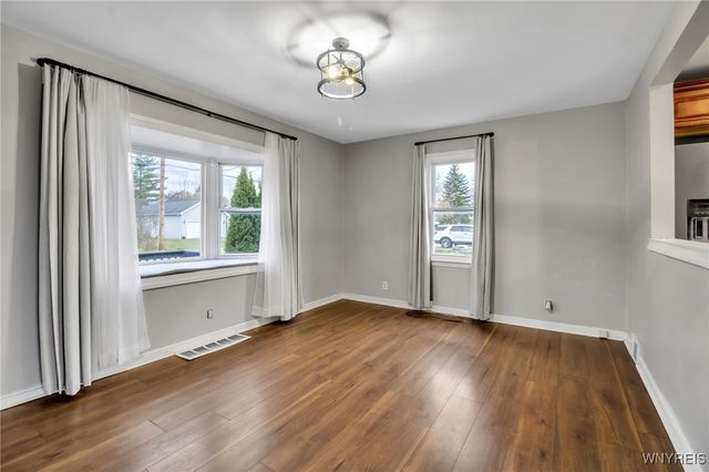 5048 Roseview Avenue, Hamburg, NY 14219