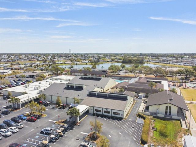 2305 E DEL WEBB BLVD, Sun City Center, FL 33573