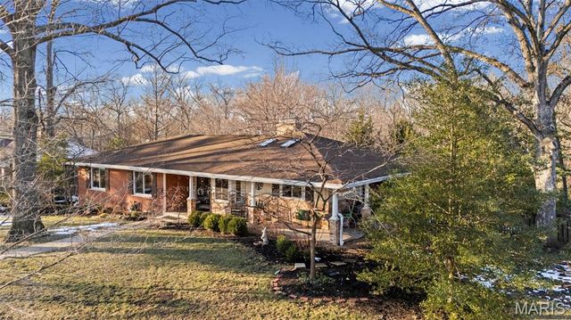 419 Gabriel Drive, Kirkwood, MO 63122