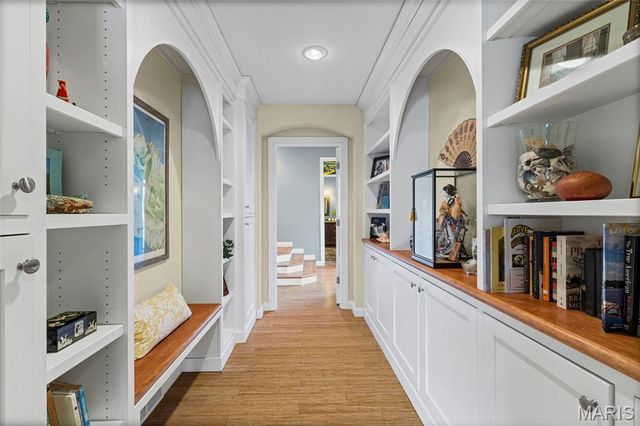 419 Gabriel Drive, Kirkwood, MO 63122