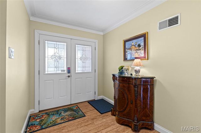 419 Gabriel Drive, Kirkwood, MO 63122