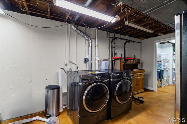 419 Gabriel Drive, Kirkwood, MO 63122