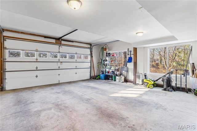 419 Gabriel Drive, Kirkwood, MO 63122